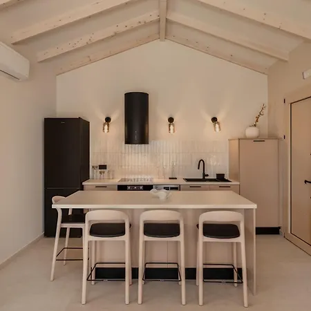 Vila Kalos The Project